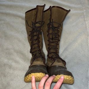 NWOT - Women's Signature Waxed-Canvas Maine Hunting Shoe, 16"